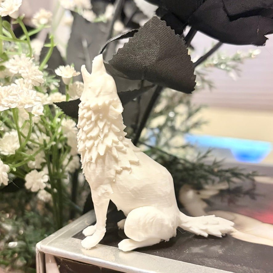 3d Printed Howling Wolf Decor - Starry Skies Austin