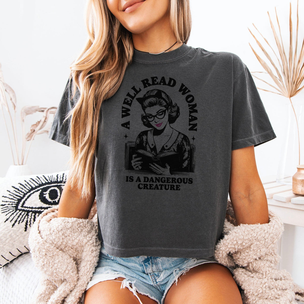 A Well Read Woman Is a Dangerous Creature Heavyweight Cropped Boxy Shirt - Starry Skies Austin
