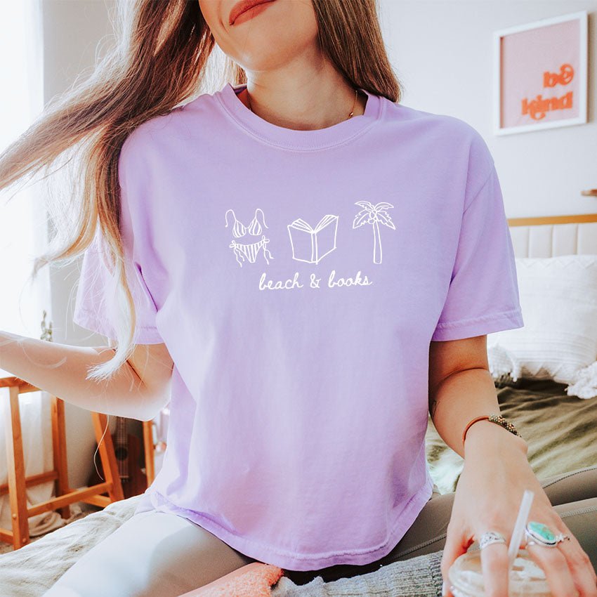 Beach & Books Heavyweight Comfort Colors Boxy Cropped Tee - Starry Skies Austin