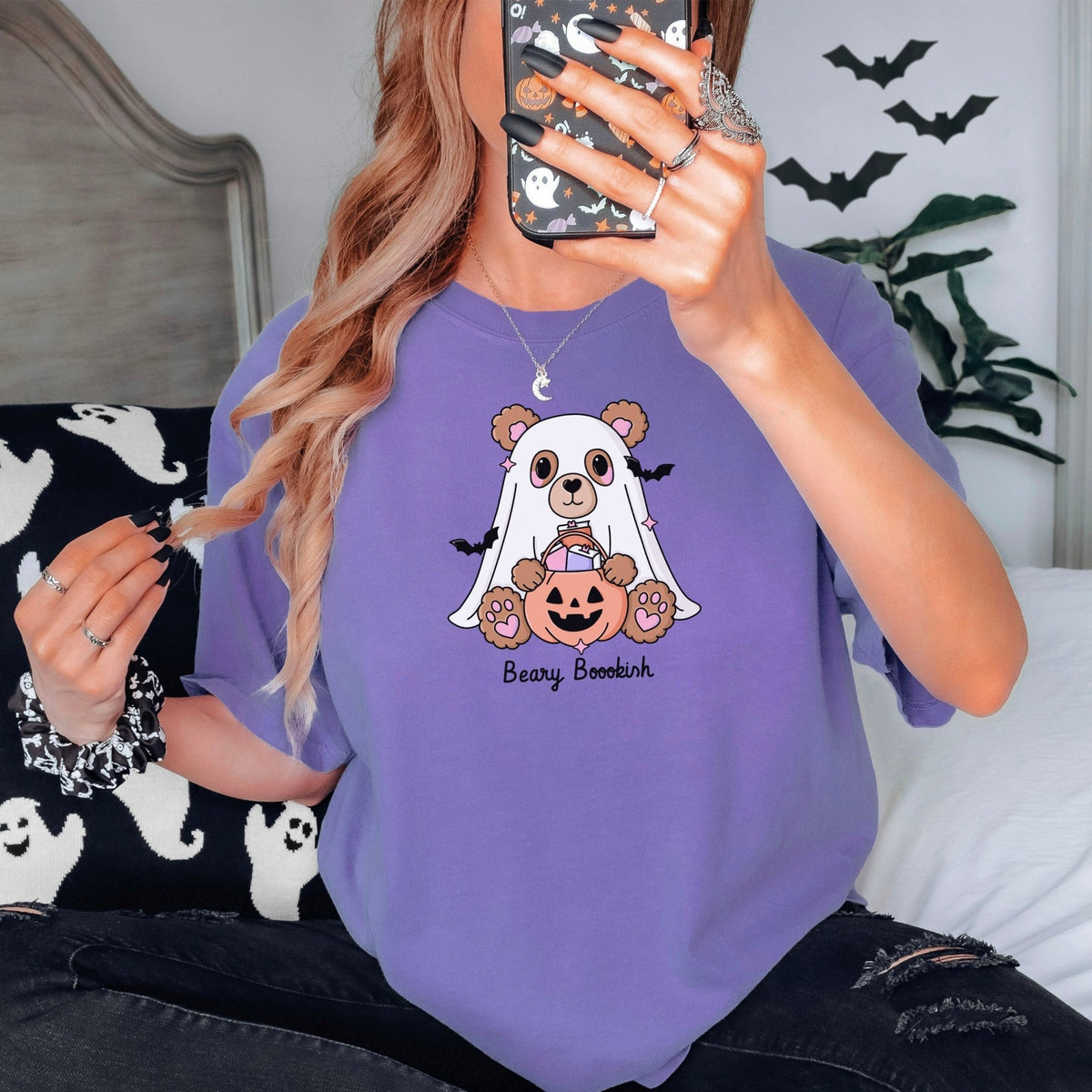 Beary Bookish Heavyweight Comfort Colors Shirt - Starry Skies Austin