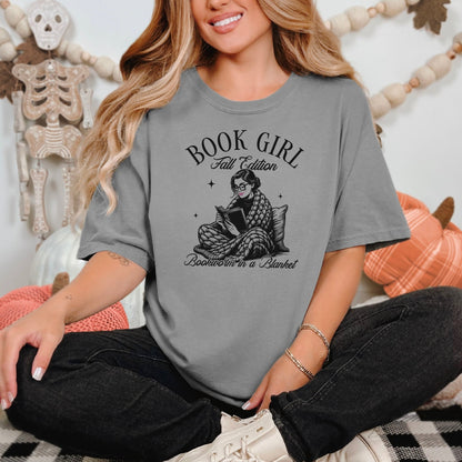 Book Girl Fall Edition Heavyweight Comfort Colors Boxy Cropped Shirt - Starry Skies Austin