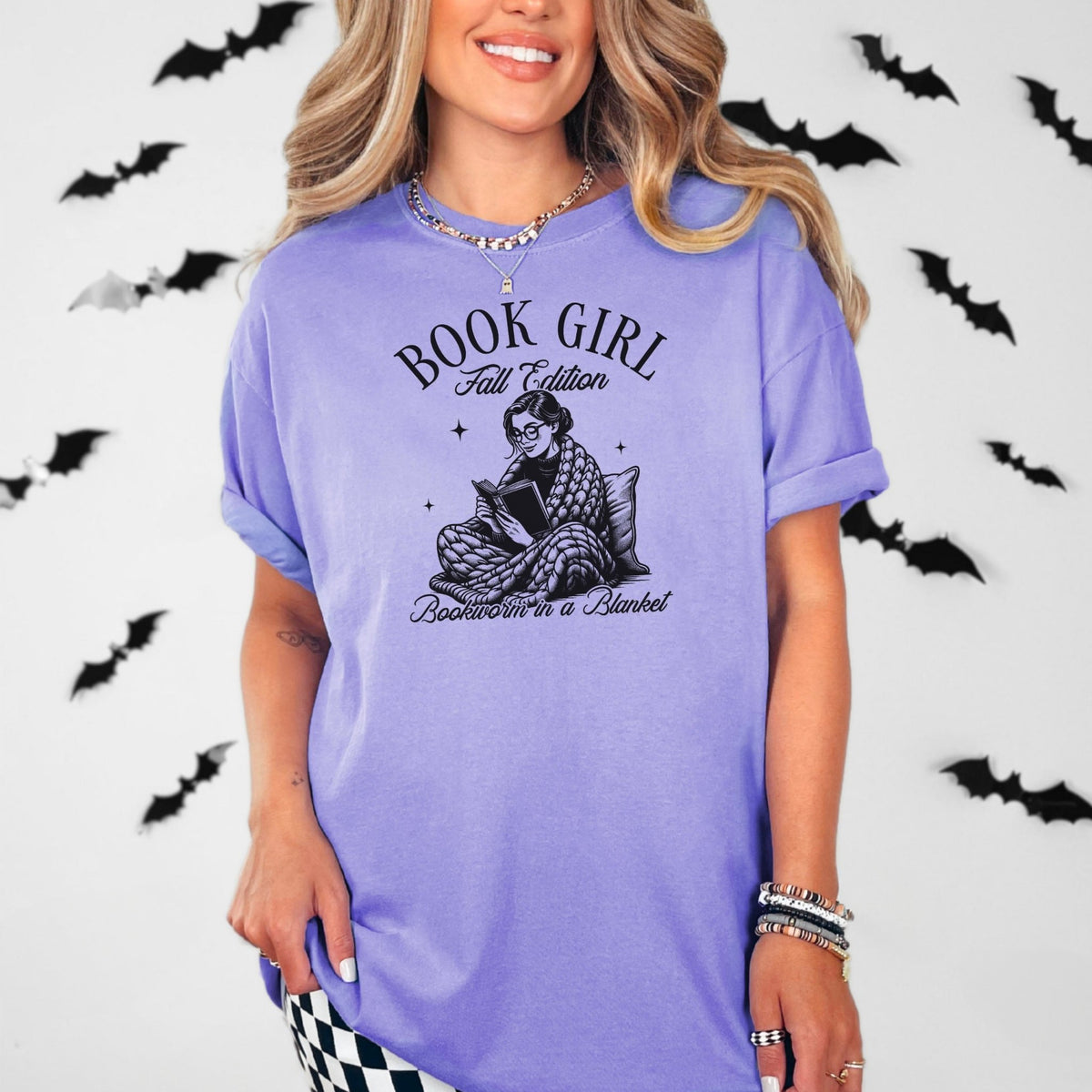 Book Girl Fall Edition Heavyweight Comfort Colors Boxy Cropped Shirt - Starry Skies Austin