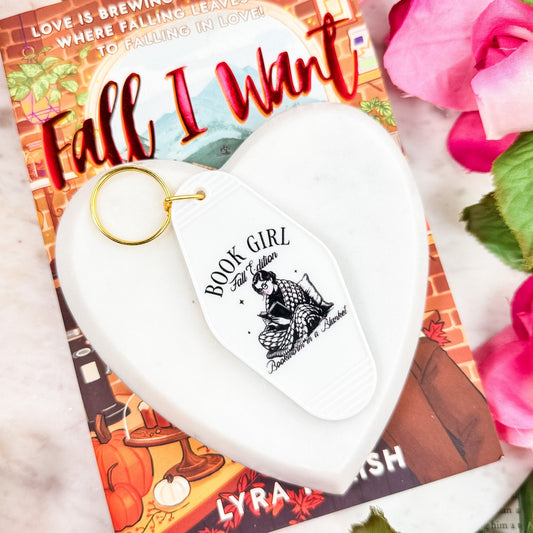 Book Girl Fall Edition Retro Motel Keychain - Starry Skies Austin