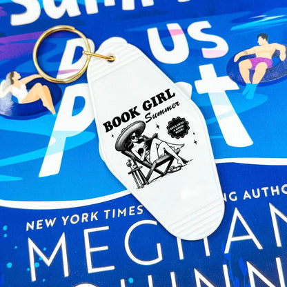 Book Girl Summer Retro Motel Keychain - Starry Skies Austin