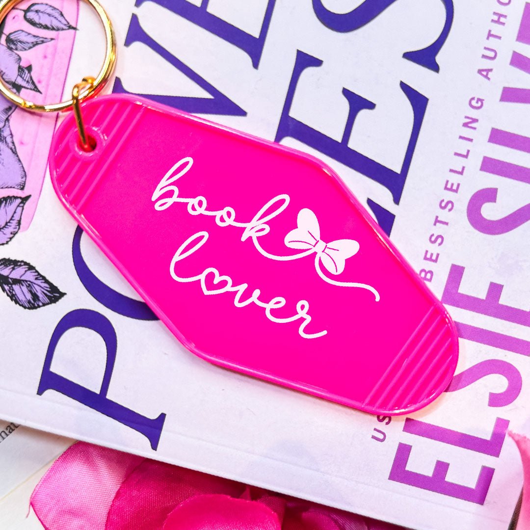 Book Lover Retro Motel Keychain - Starry Skies Austin