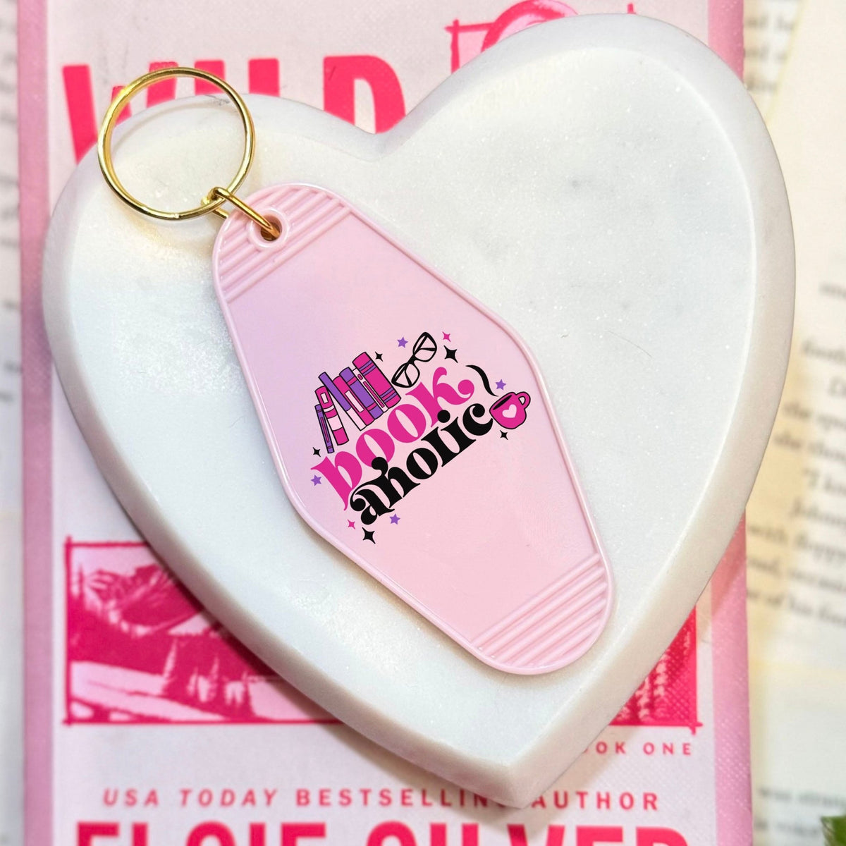Bookaholic Retro Motel Keychain - Starry Skies Austin