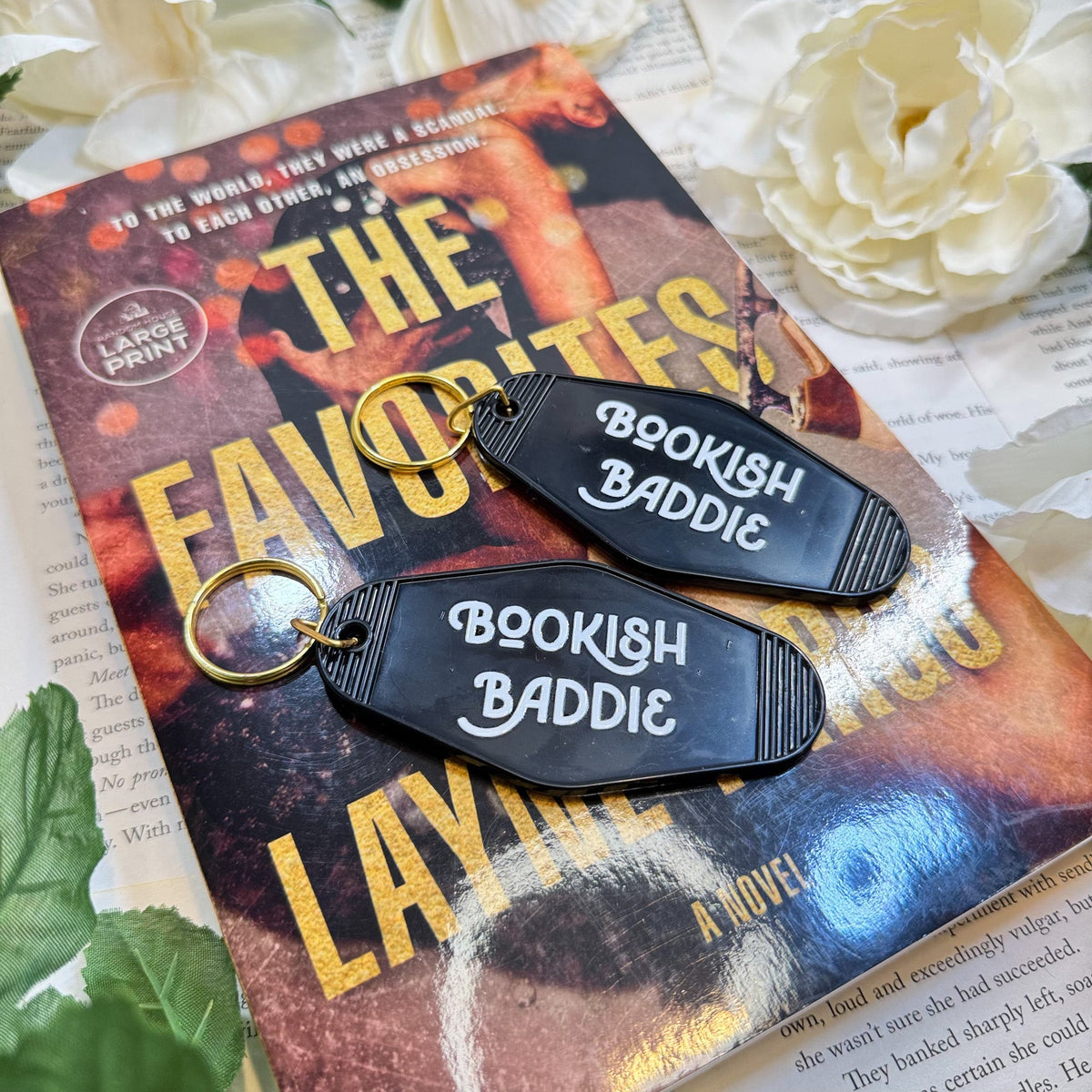 Bookish Baddie Retro Motel Keychain - Starry Skies Austin