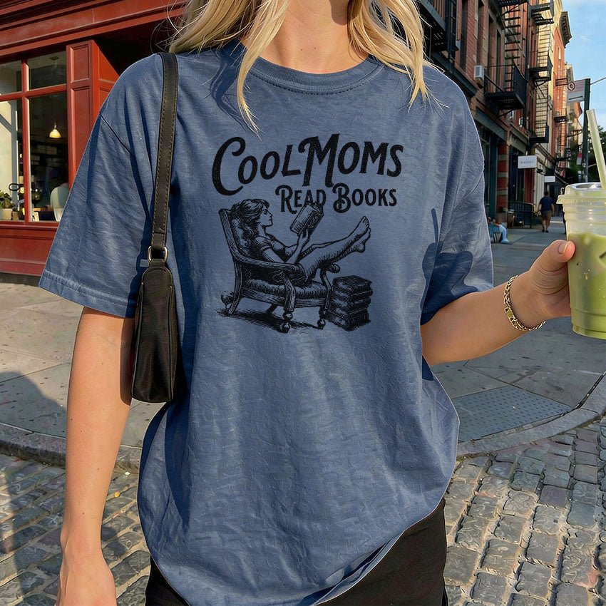 Cool Moms Read Books Heavyweight Comfort Colors Shirt - Starry Skies Austin