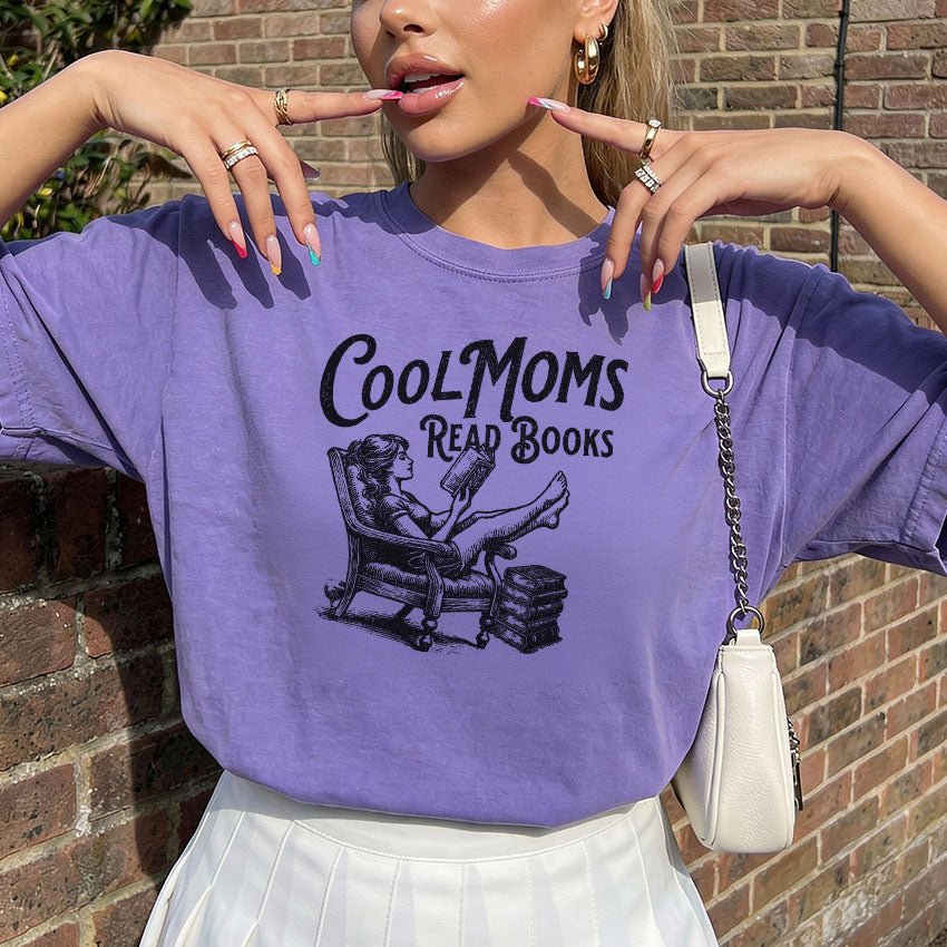 Cool Moms Read Books Heavyweight Comfort Colors Shirt - Starry Skies Austin