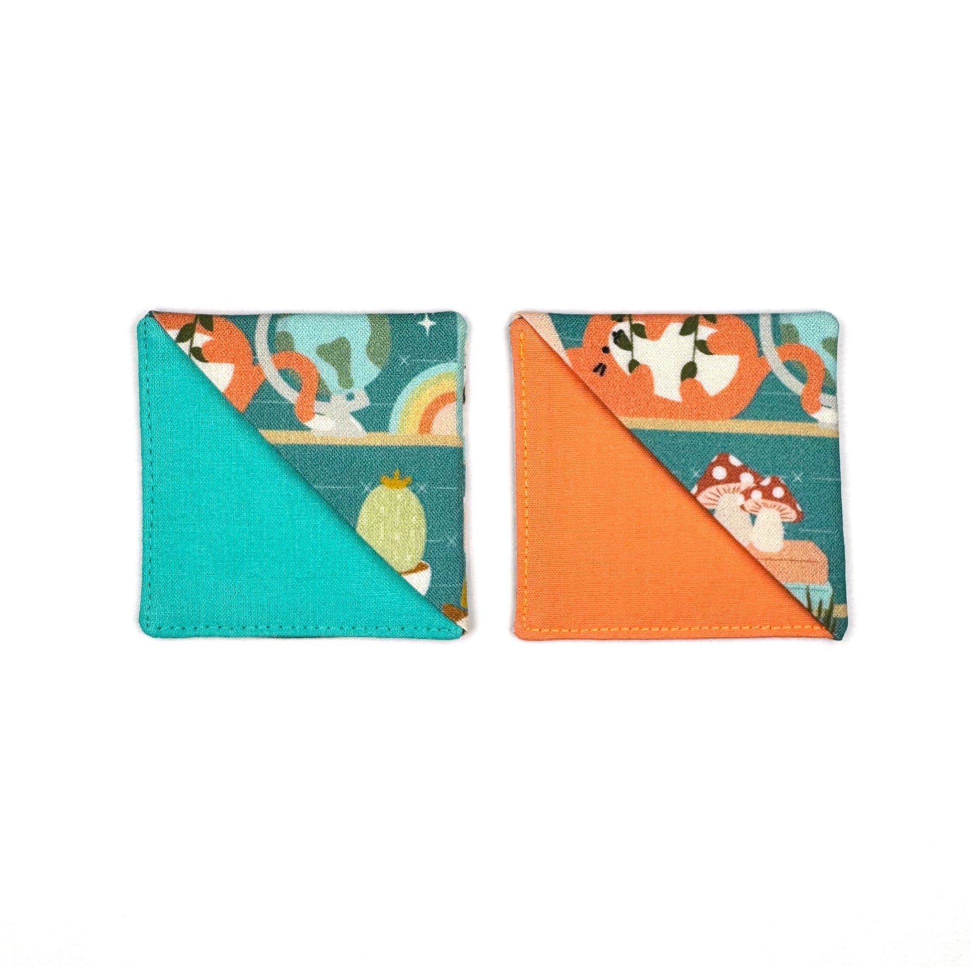 Corner Bookmark | cats on shelves - Starry Skies Austin