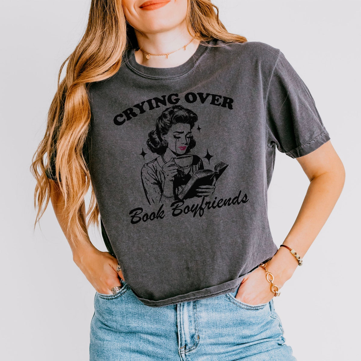 Crying Over Book Boyfriends Heavyweight Comfort Colors Boxy Cropped Shirt - Starry Skies Austin