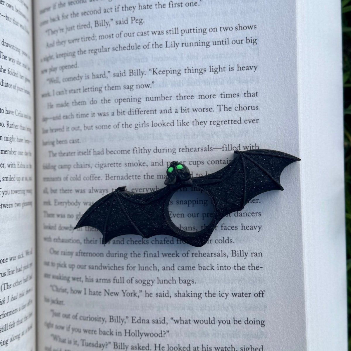 Green Eyed Bat 3d Printed Thumb Book Holder - Starry Skies Austin