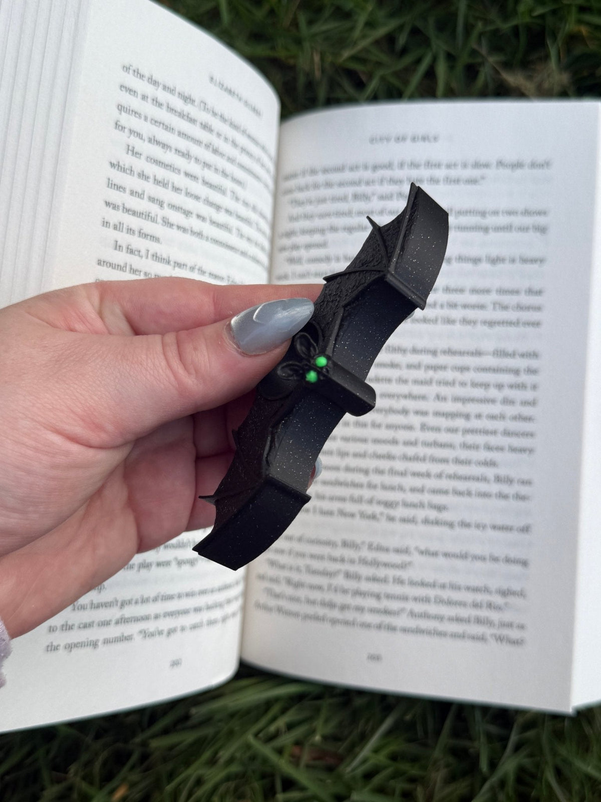 Green Eyed Bat 3d Printed Thumb Book Holder - Starry Skies Austin