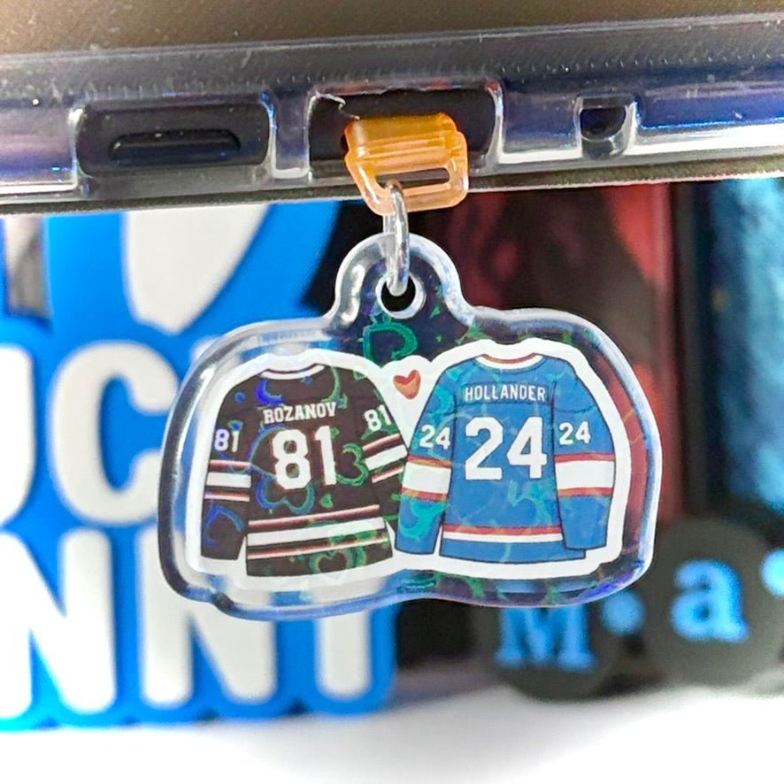 Hockey Boys USB-C Kindle Charm - Starry Skies Austin