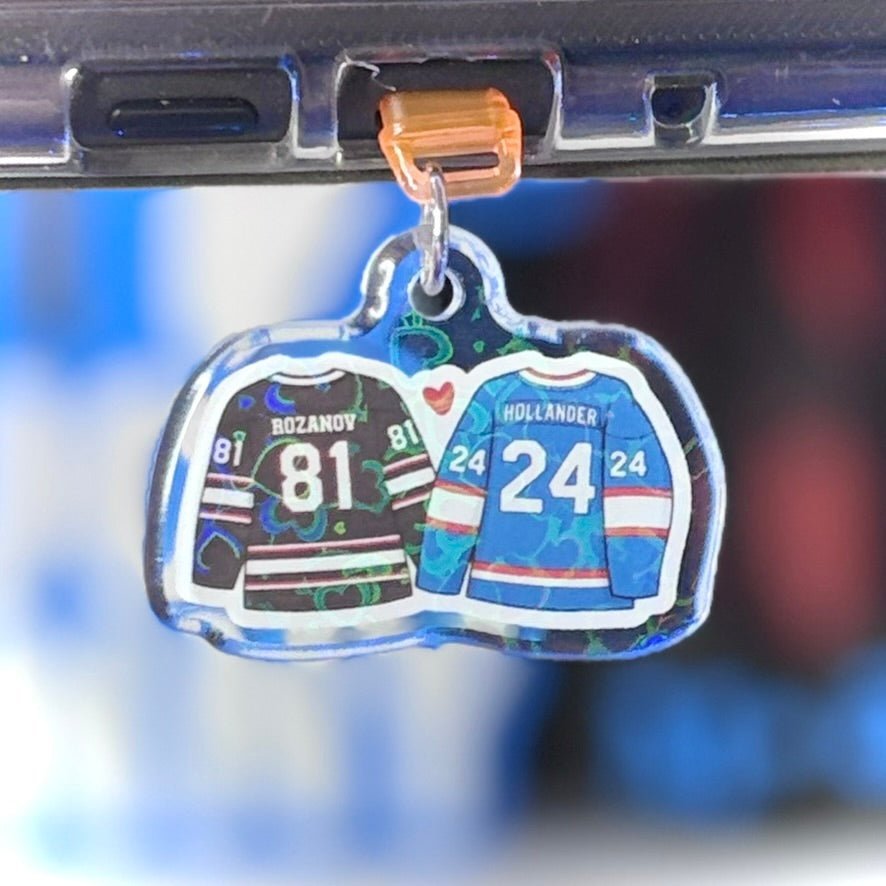 Hockey Boys USB-C Kindle Charm - Starry Skies Austin
