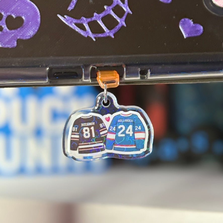 Hockey Boys USB-C Kindle Charm - Starry Skies Austin