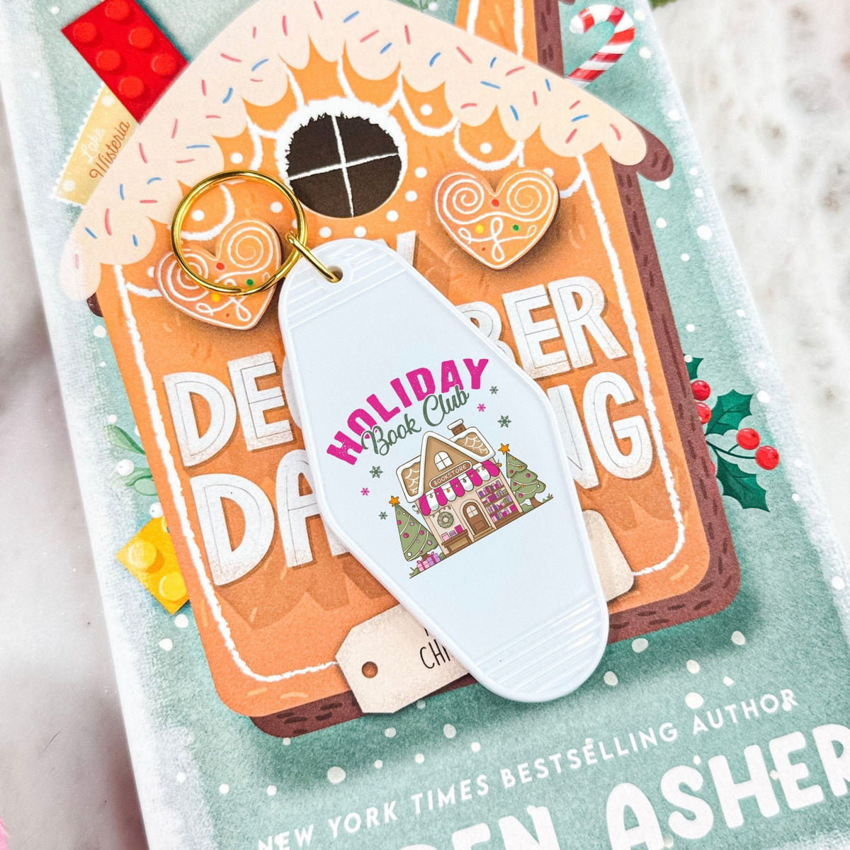 Holiday Book Club Retro Motel Keychain - Starry Skies Austin