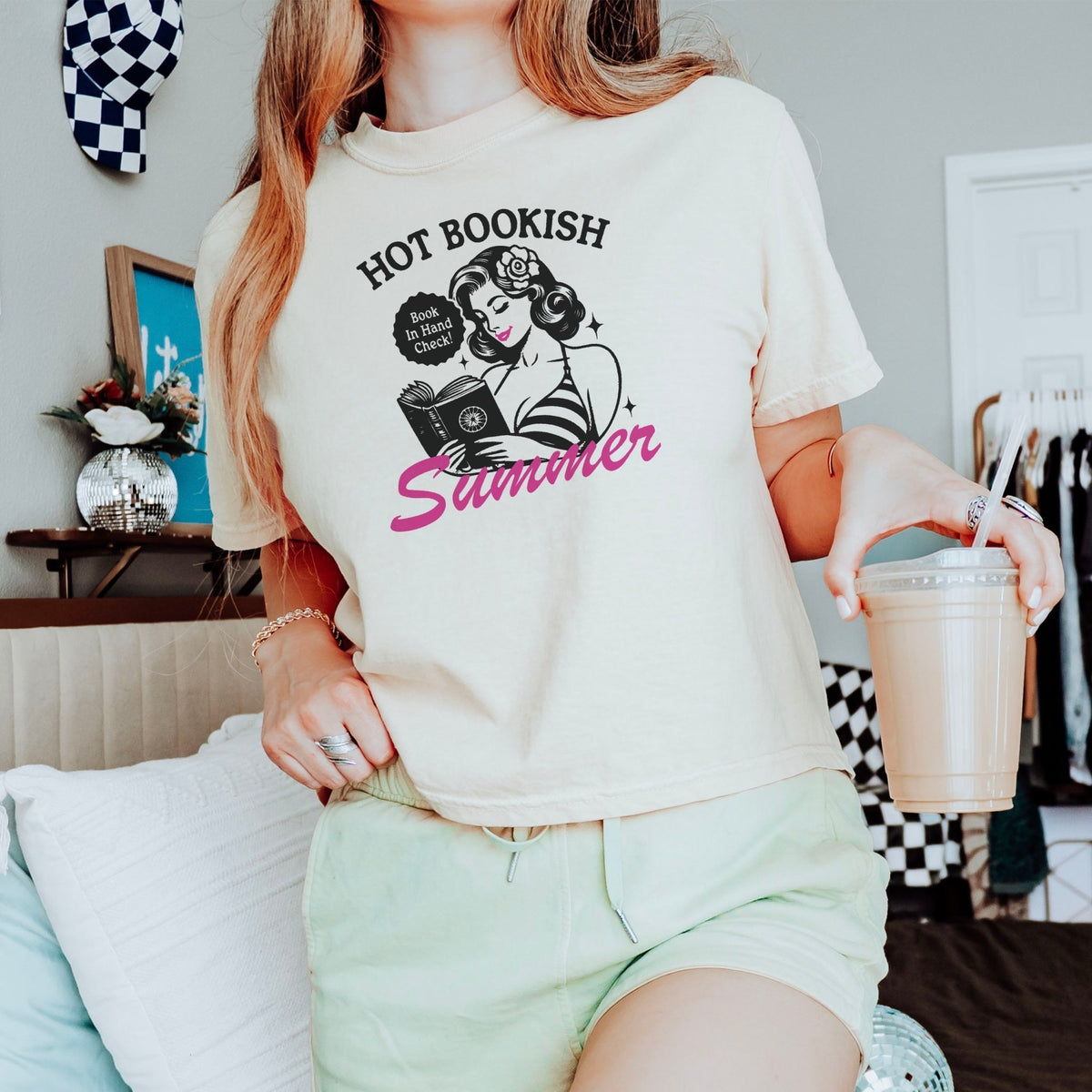 Hot Bookish Summer Heavyweight Comfort Colors Boxy Cropped Shirt - Starry Skies Austin