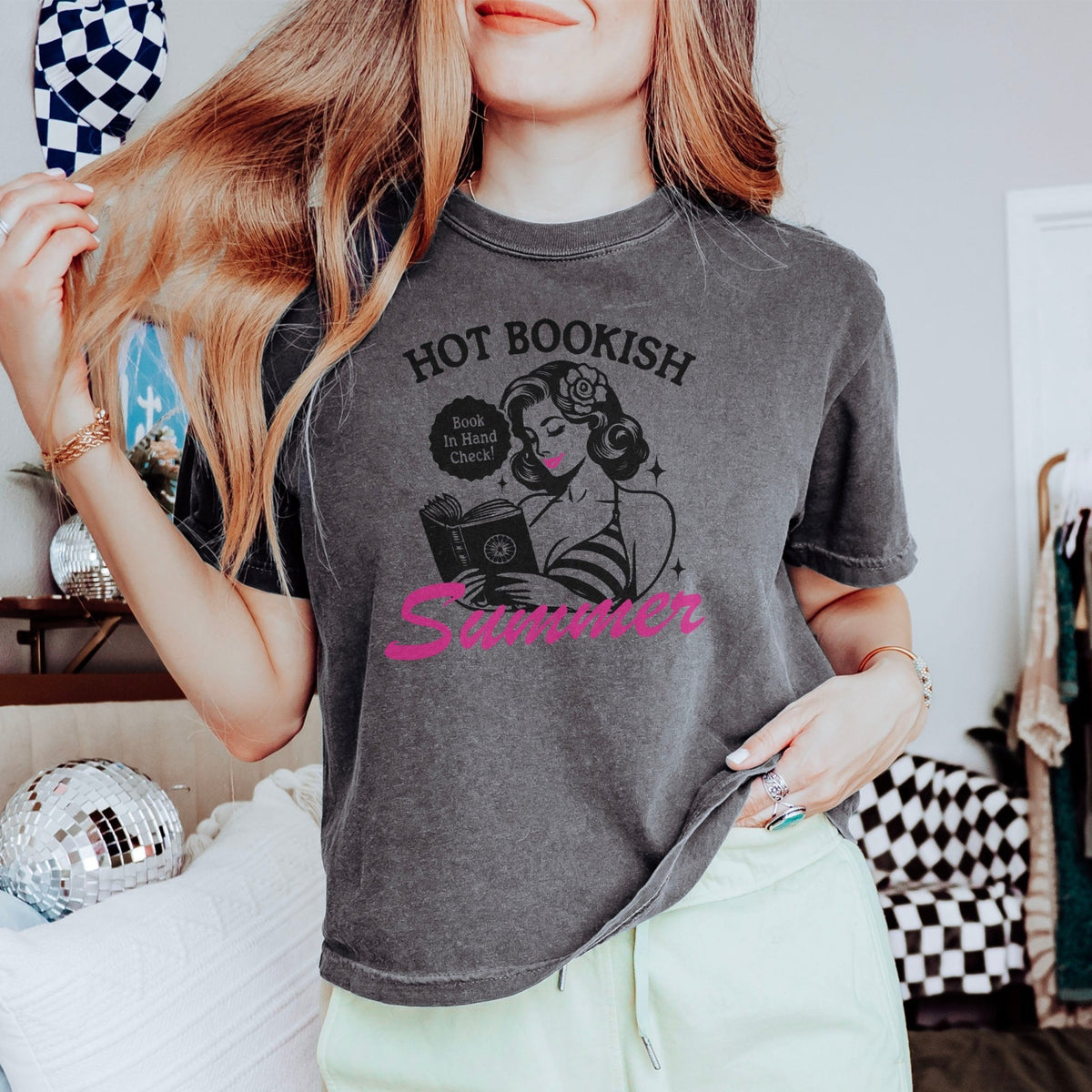 Hot Bookish Summer Heavyweight Comfort Colors Boxy Cropped Shirt - Starry Skies Austin