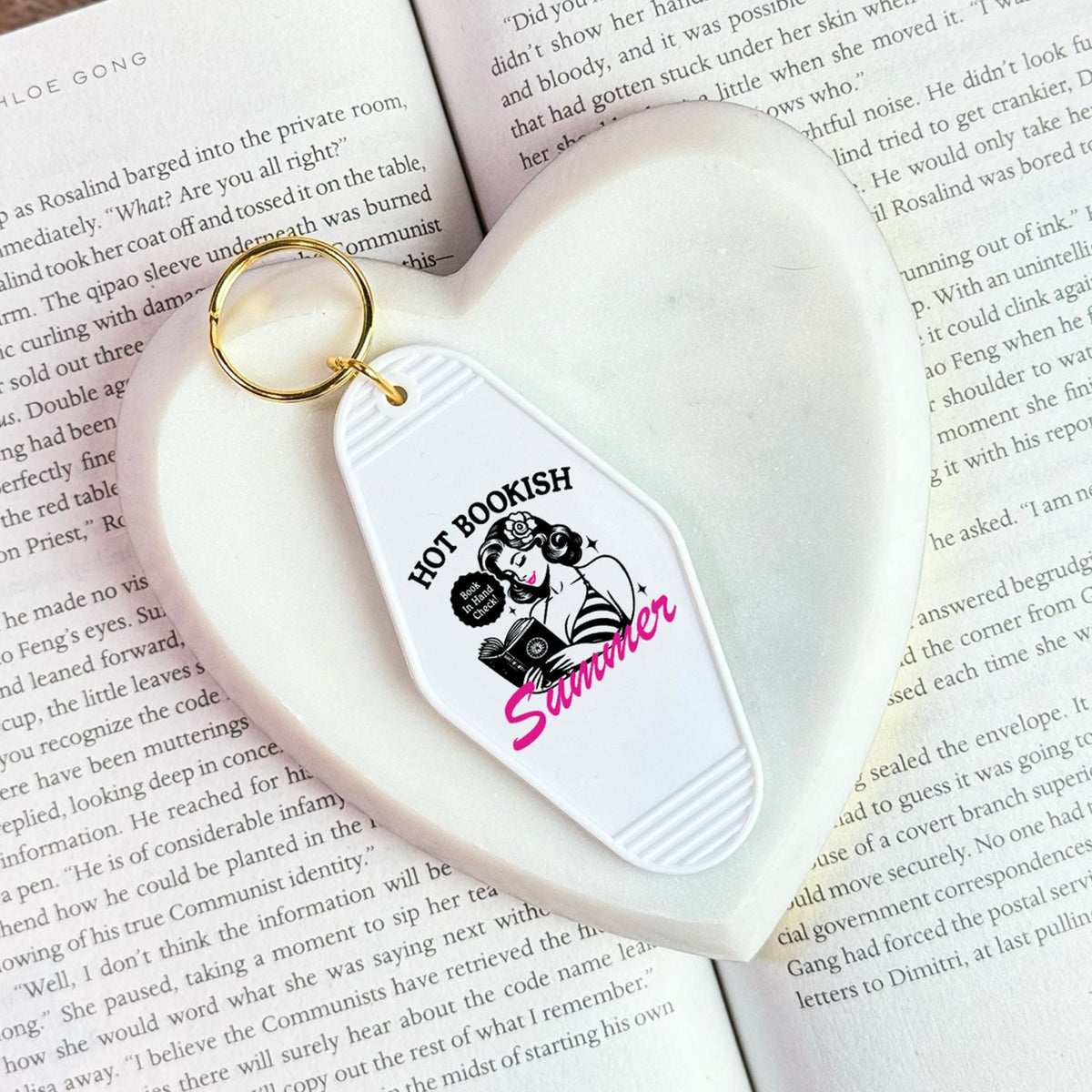 Hot Bookish Summer Retro Motel Keychain - Starry Skies Austin