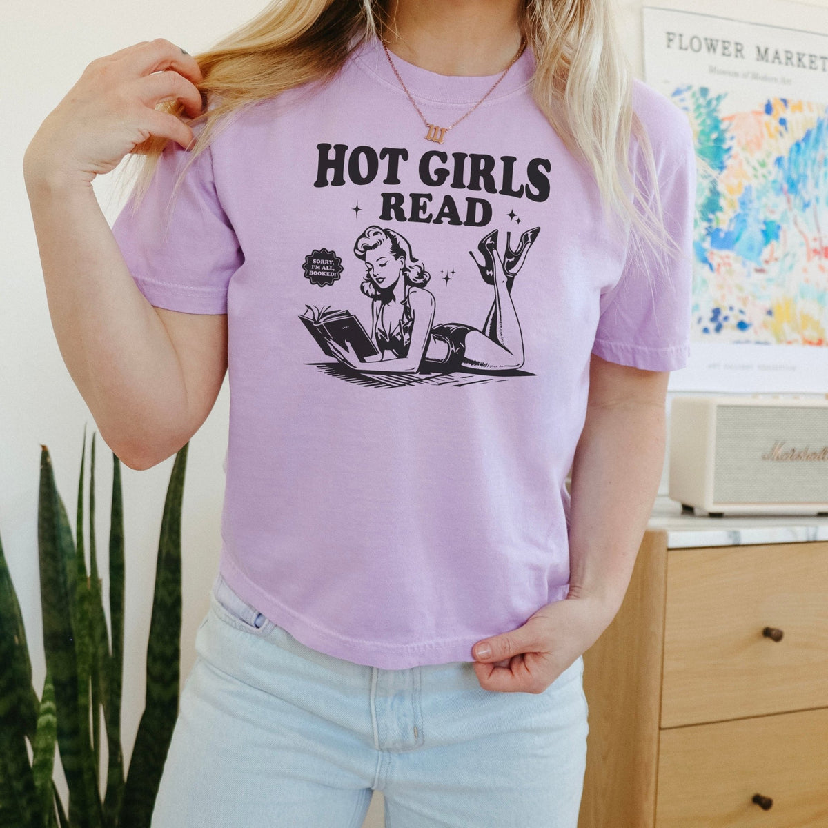 Hot Girls Read Heavyweight Comfort Colors Boxy Cropped Shirt - Starry Skies Austin