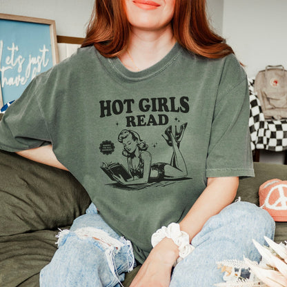 Hot Girls Read Heavyweight Comfort Colors Shirt - Starry Skies Austin