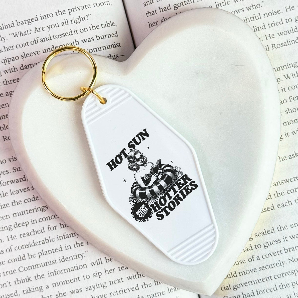 Hot Sun Hotter Stories Retro Motel Keychain - Starry Skies Austin