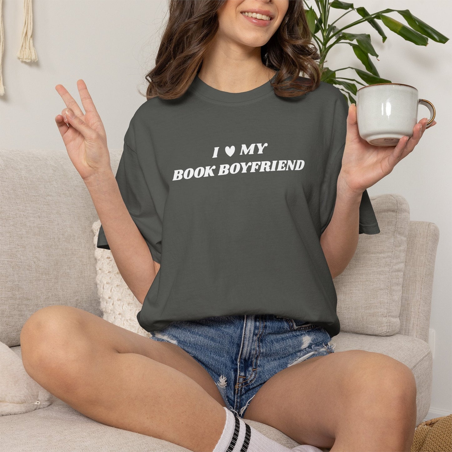 I Love My Book Boyfriend Comfort Colors Tee - Starry Skies Austin
