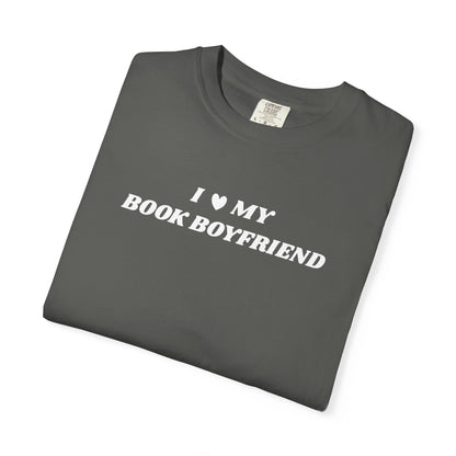 I Love My Book Boyfriend Comfort Colors Tee - Starry Skies Austin