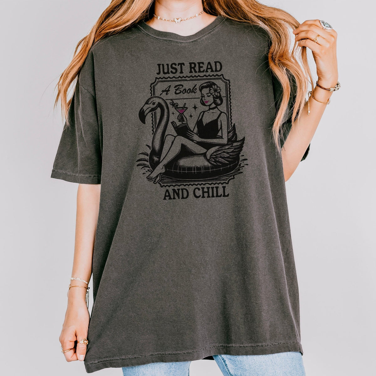 Just Read and Chill Premium Heavyweight Comfort Colors Shirt - Retro Summer Bookish Tee - Starry Skies Austin