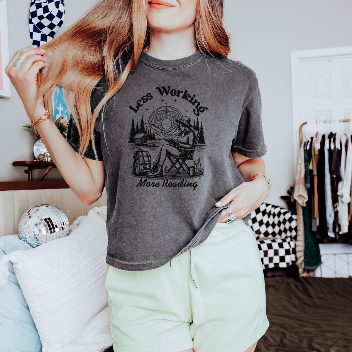 Less Working, More Reading | Trendy Book Lovers Crop Tee Shirt - Starry Skies Austin
