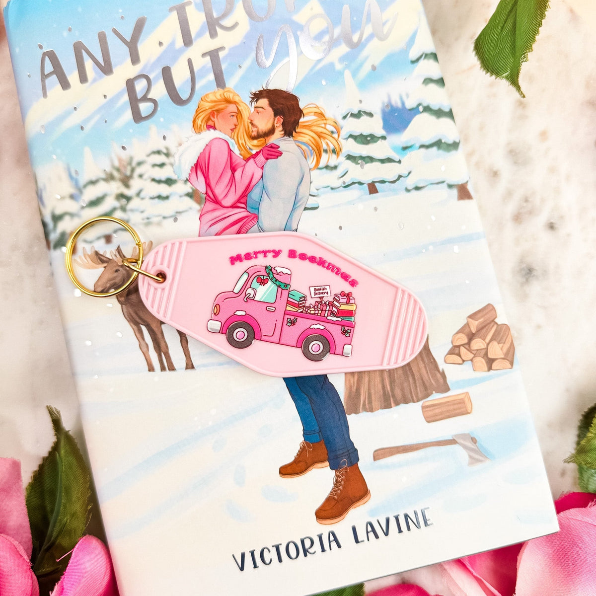 Merry Bookmas Holiday Book Truck Motel Keychain - Starry Skies Austin