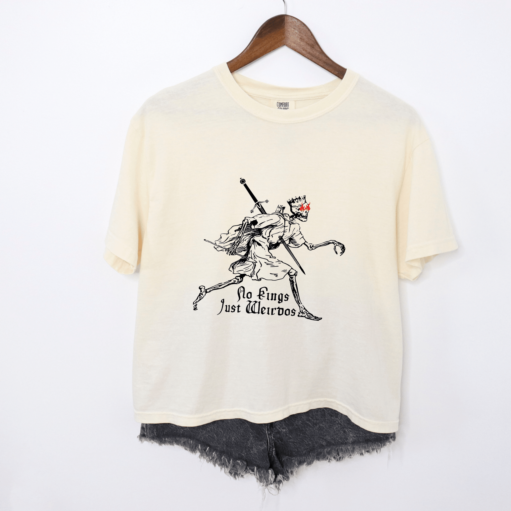 No Kings Just Weirdos Graphic Crop Tee - Starry Skies Austin