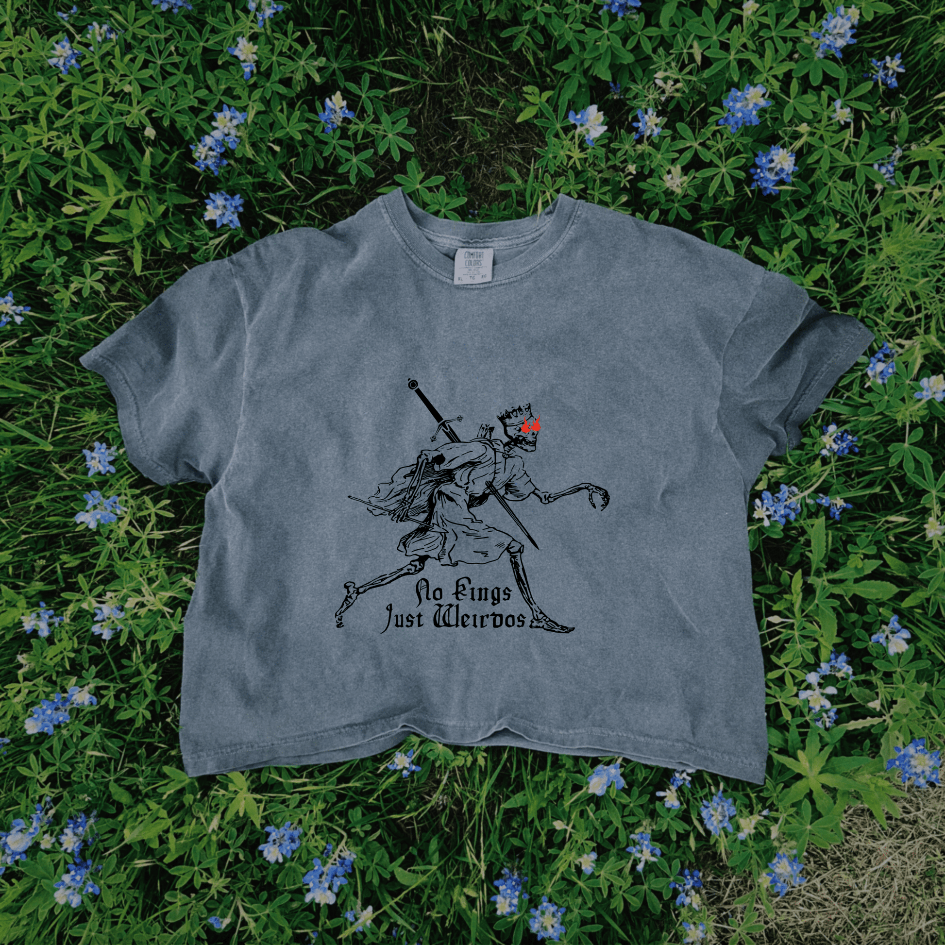 No Kings Just Weirdos Graphic Crop Tee - Starry Skies Austin
