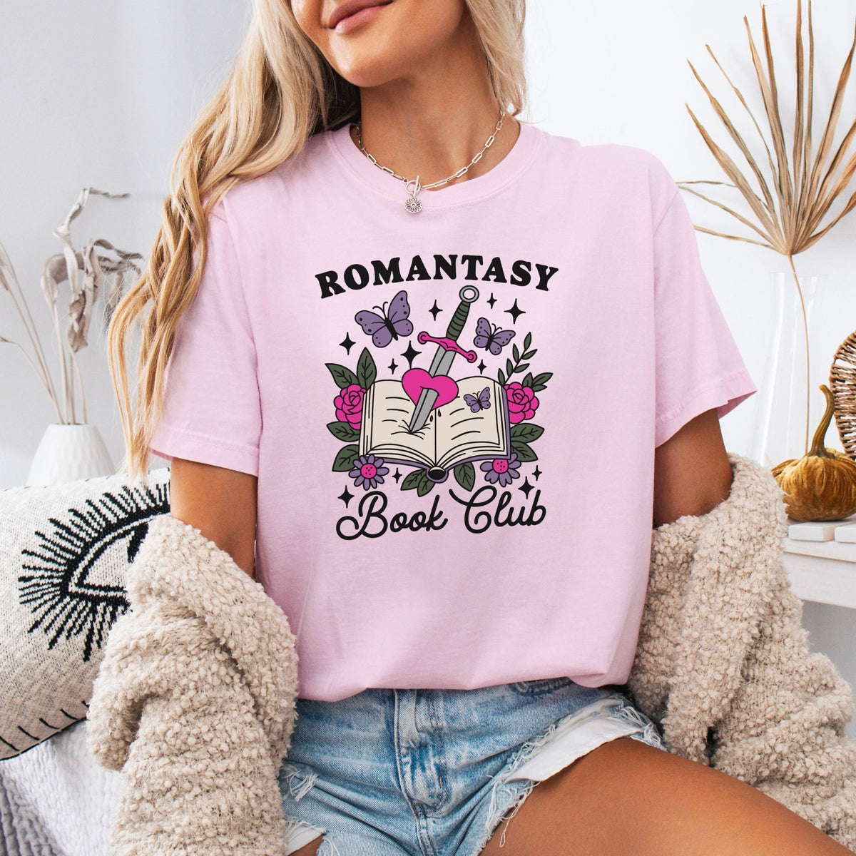 Romantasy Book Club Comfort Colors Shirt - Starry Skies Austin