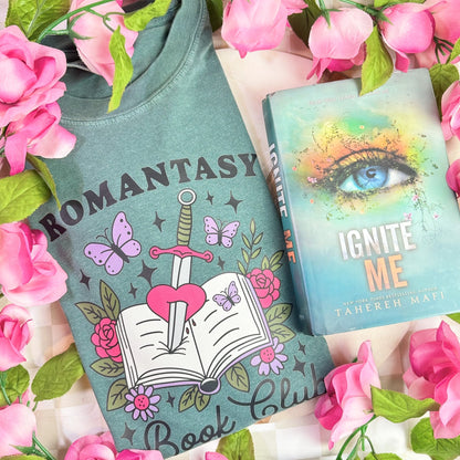 Romantasy Book Club Comfort Colors Shirt - Starry Skies Austin