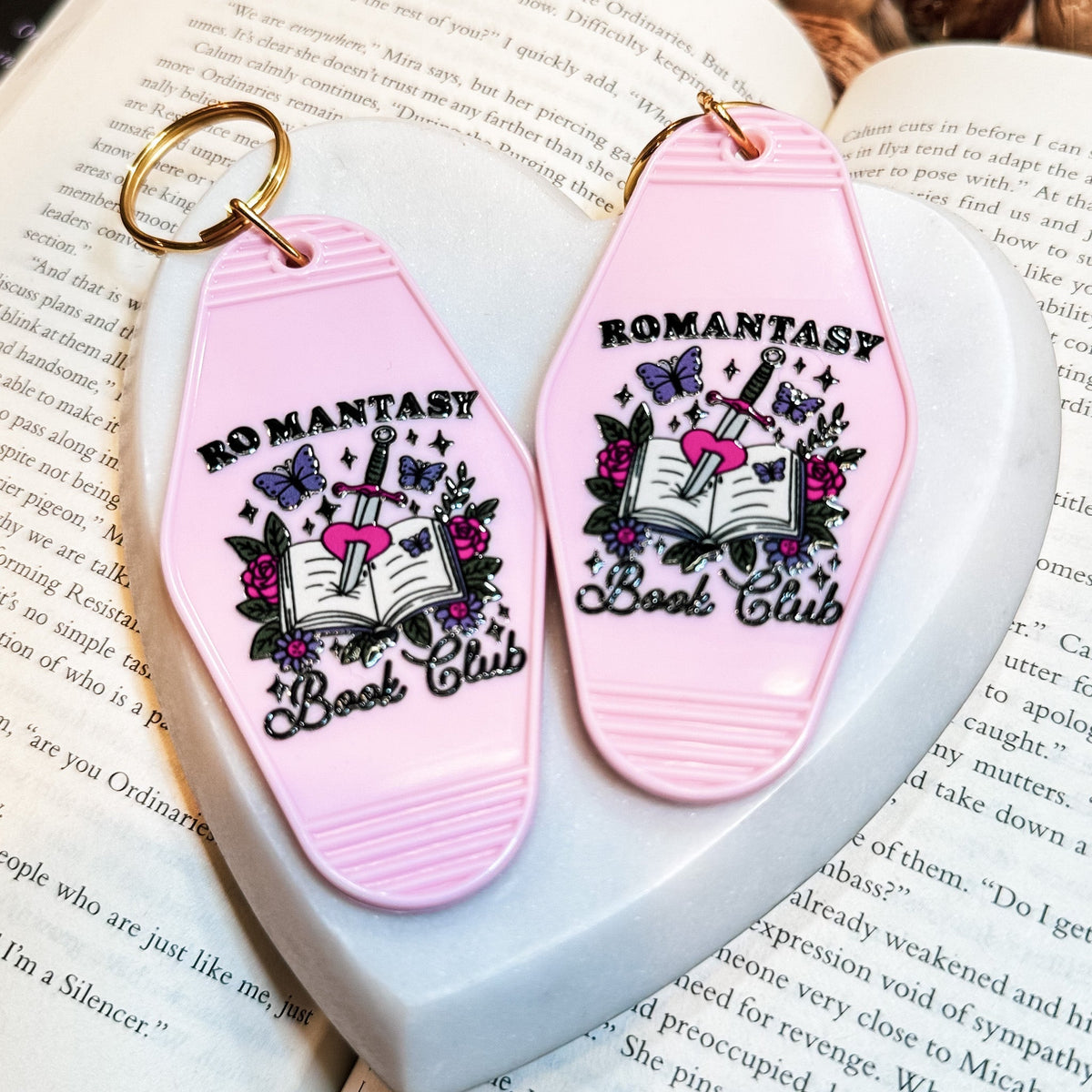 Romantasy Book Club Motel Keychain - Starry Skies Austin
