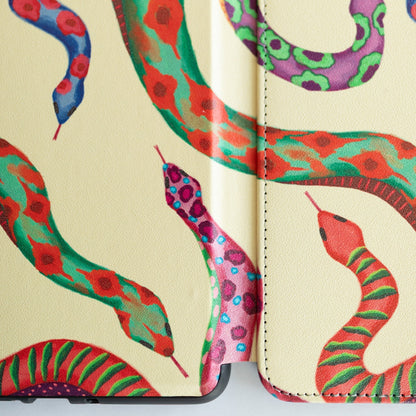 She's a Snake Kindle Case - Starry Skies Austin