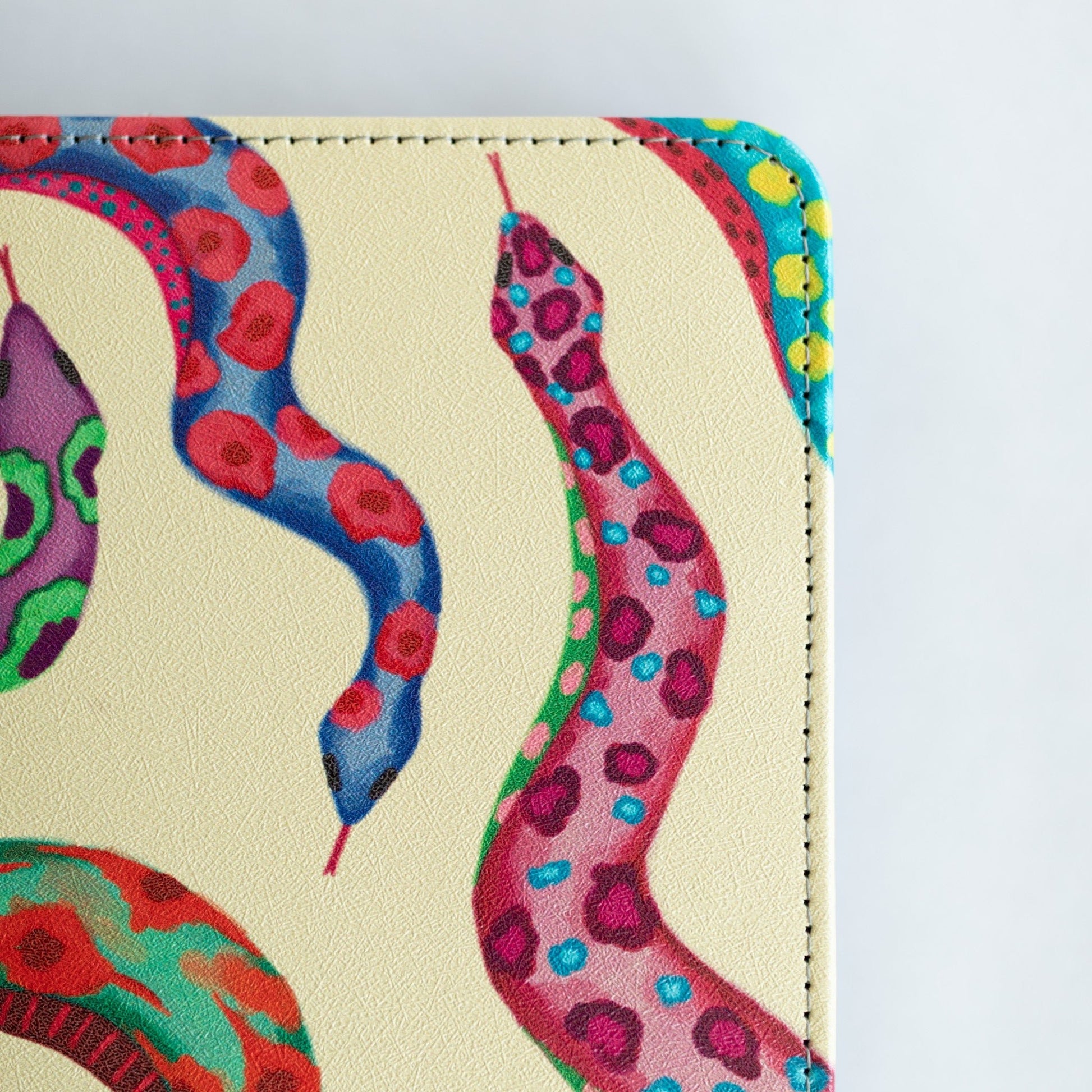 She's a Snake Kindle Case - Starry Skies Austin
