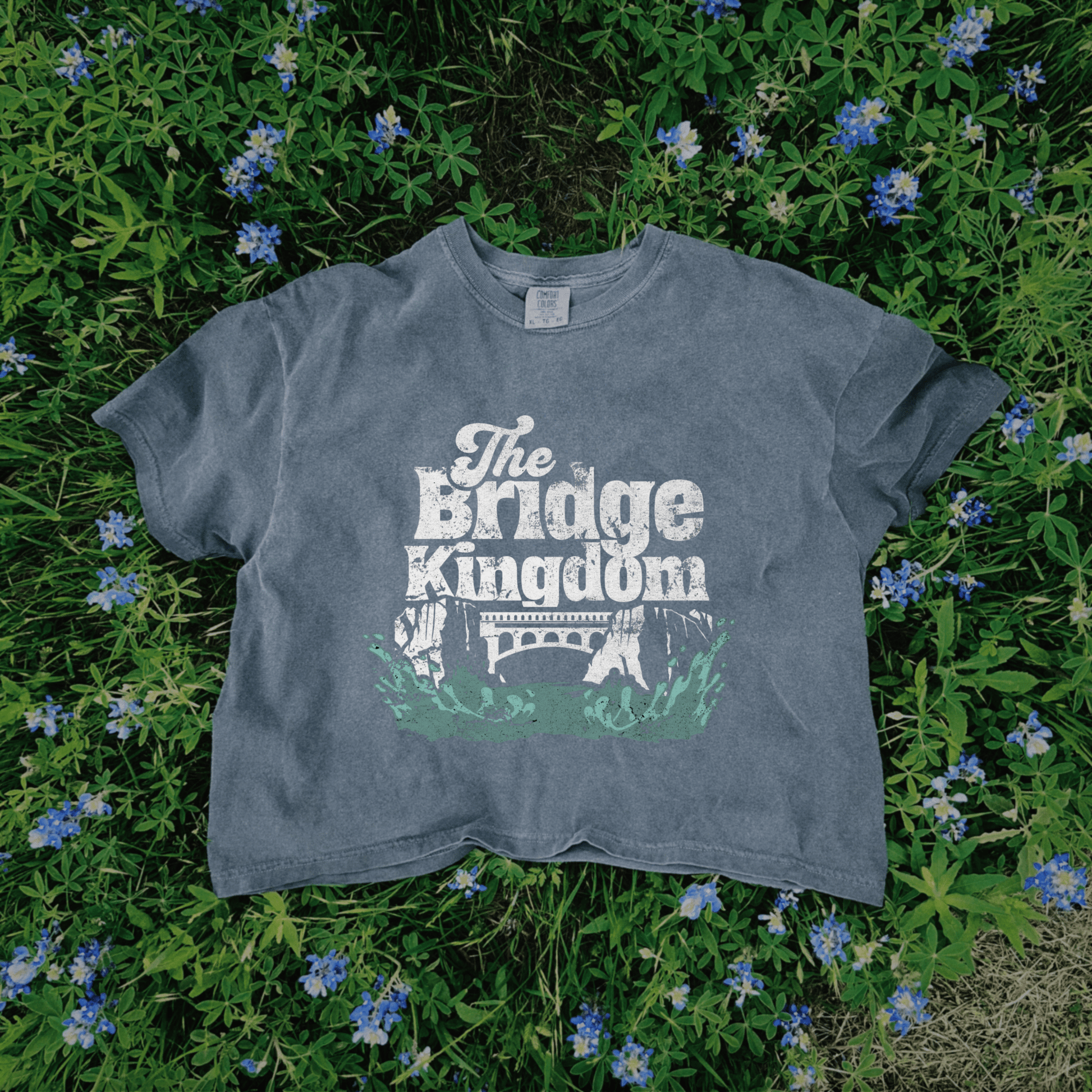 The Bridge Kingdom Crop Tee - Starry Skies Austin