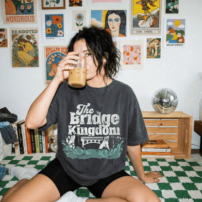 The Bridge Kingdom Oversized Tee - Starry Skies Austin