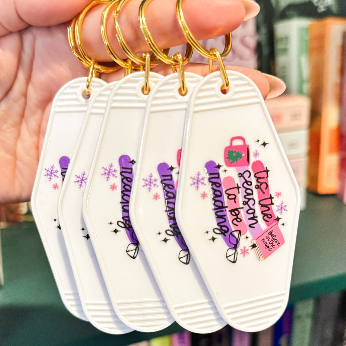 Tis the Season to Be Reading Holiday Motel Keychain | Festive Bookish Gift - Starry Skies Austin
